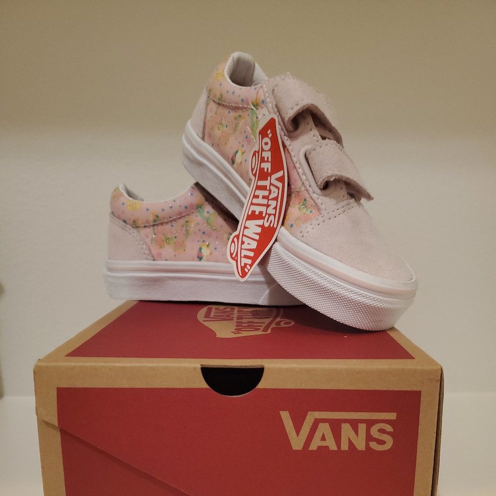 Van's youth shoes